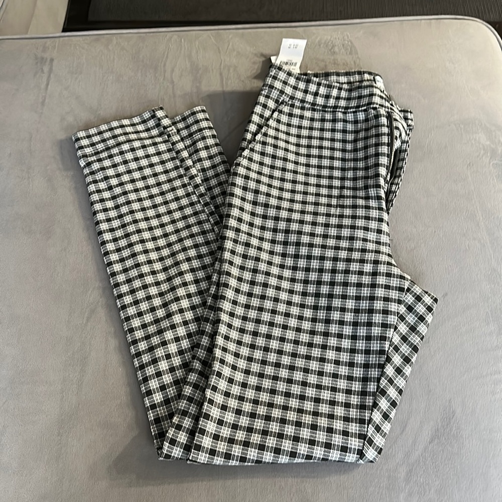 Hollister ultra high rise pants very stretchy